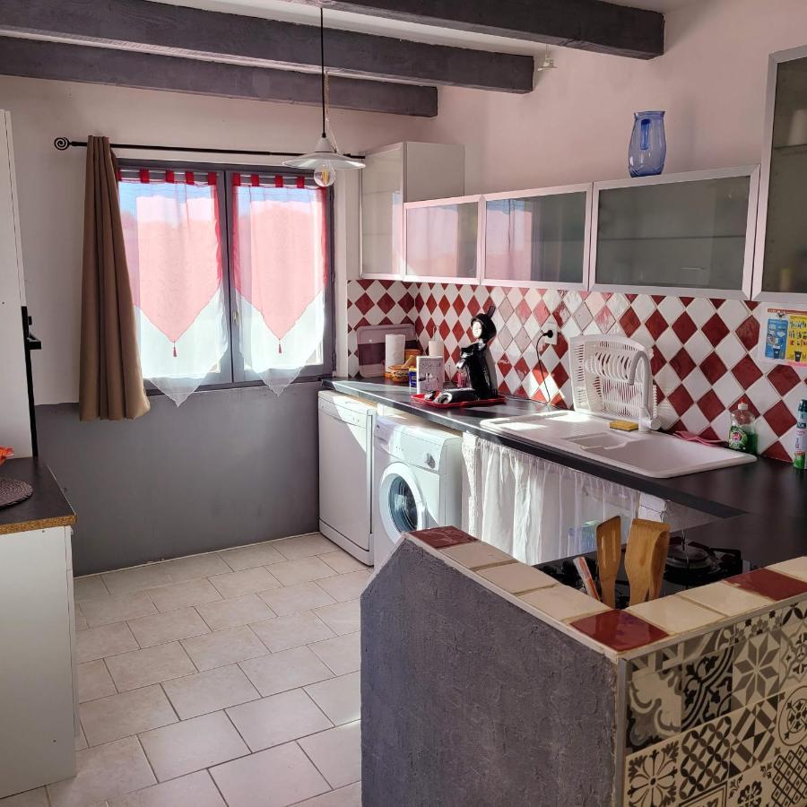 Appartement Agreable Et Spacieux Ensoleille Valros Eksteriør bilde